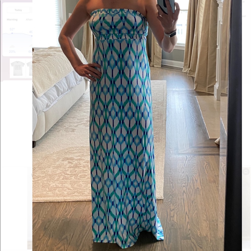 Beautiful Strapless tart dress size medium